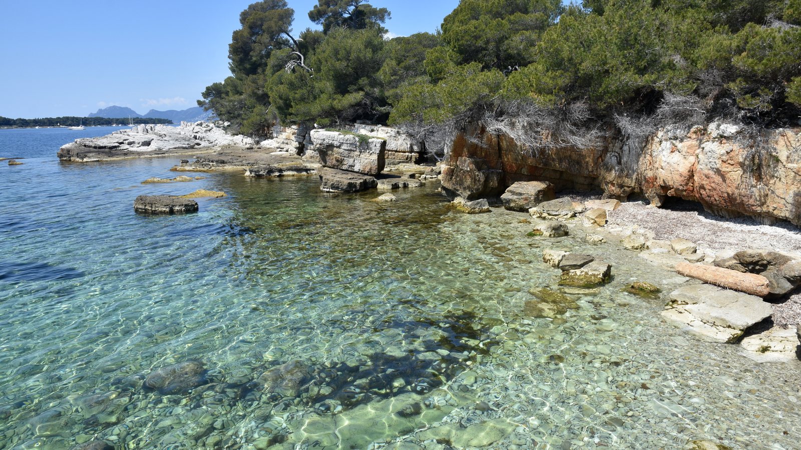 A cove on Sainte-Marguerite Island